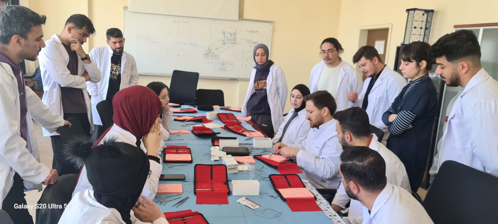 Sütur Teknikleri Eğitimi