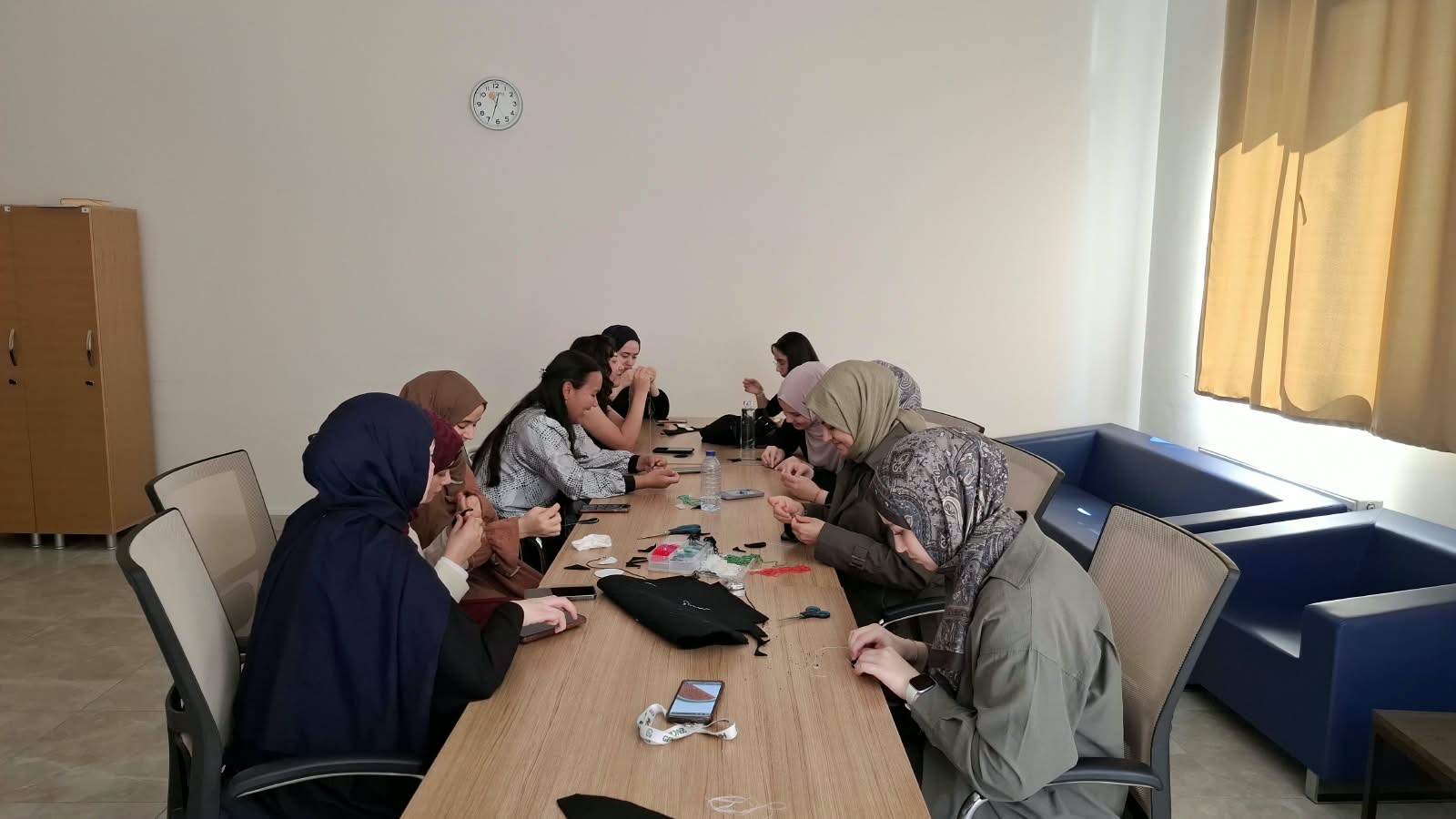İyiliğin Geleceği Topluluğu’ndan "Broş İşleme Atölyesi" Etkinliği