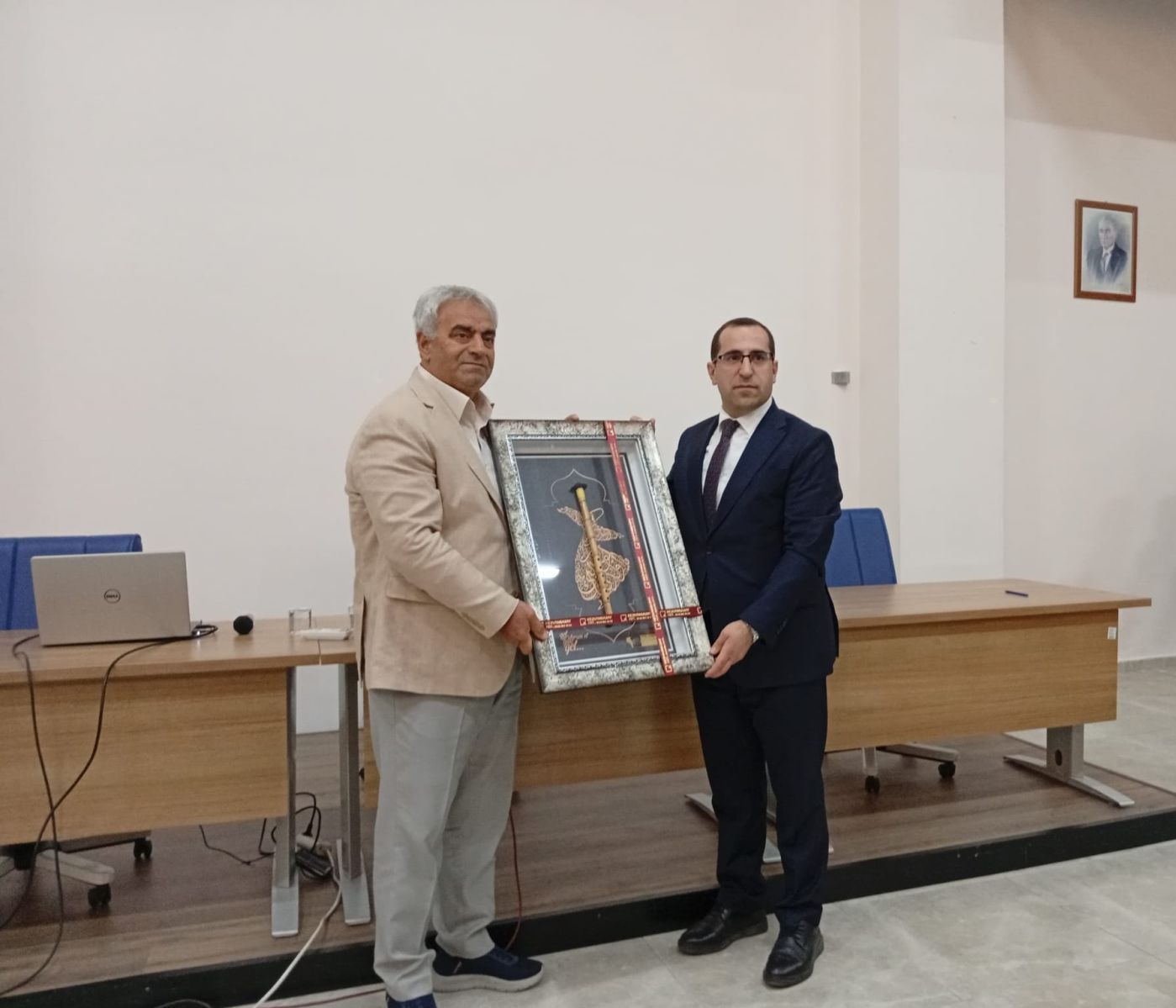 Biyoteknoloji Topluluğu’ndan Geleceğe Işık Tutan Etkinlik: "Gençlik ve Kariyer Konferansı"