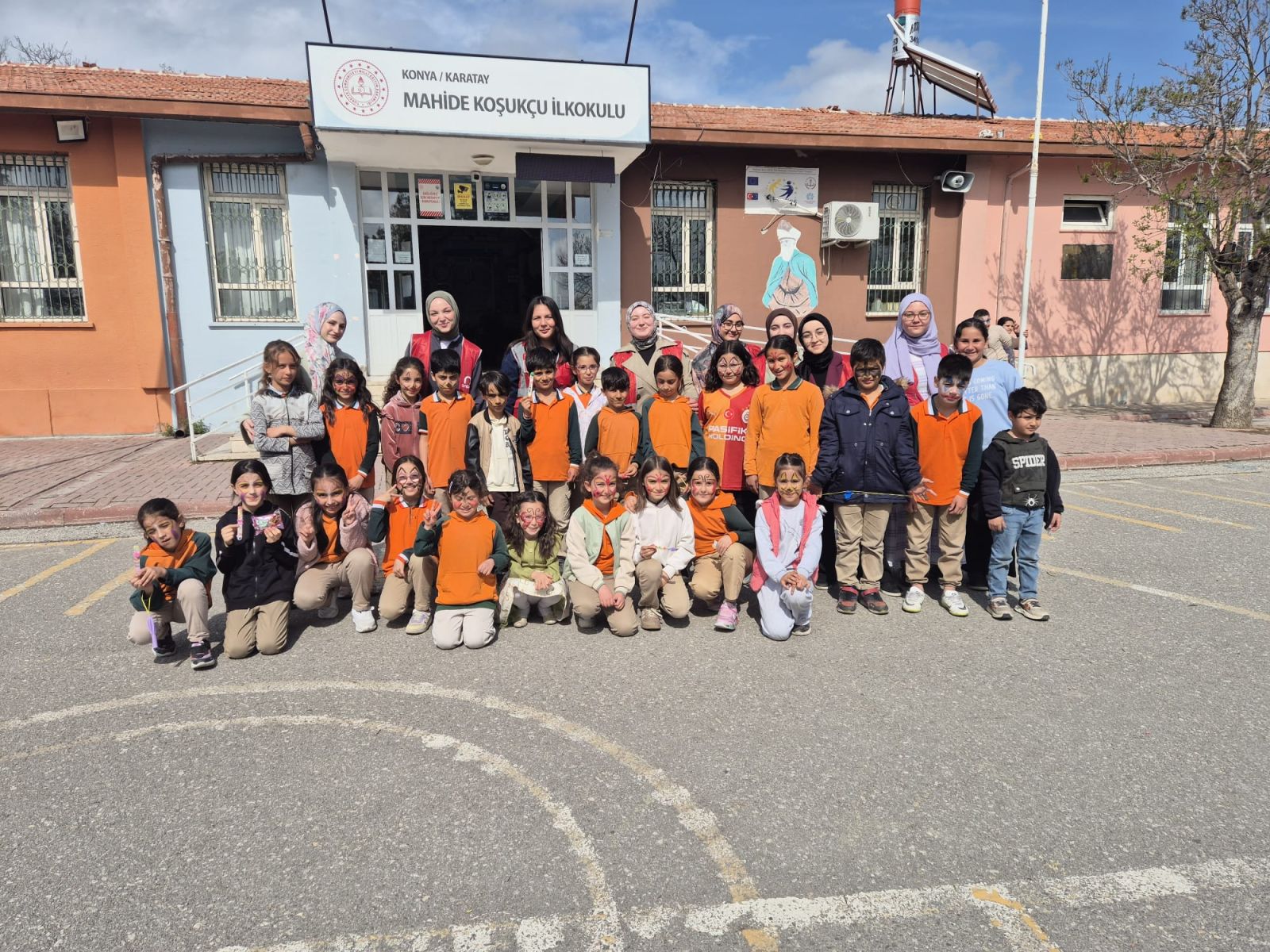Buradayım Topluluğu’ndan Minik Kalplere Anlamlı Ziyaret