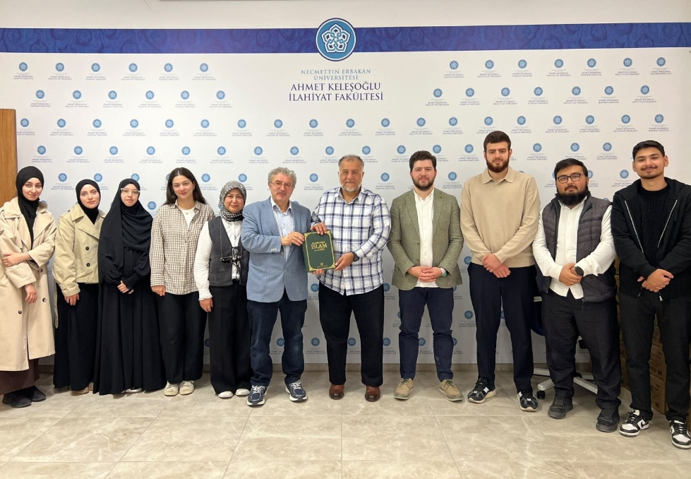 Felsefe ve Din Bilimleri Topluluğundan Önemli Etkinlik: “Alman Devletinde Müslümanlar” Konusu Ele Alındı.