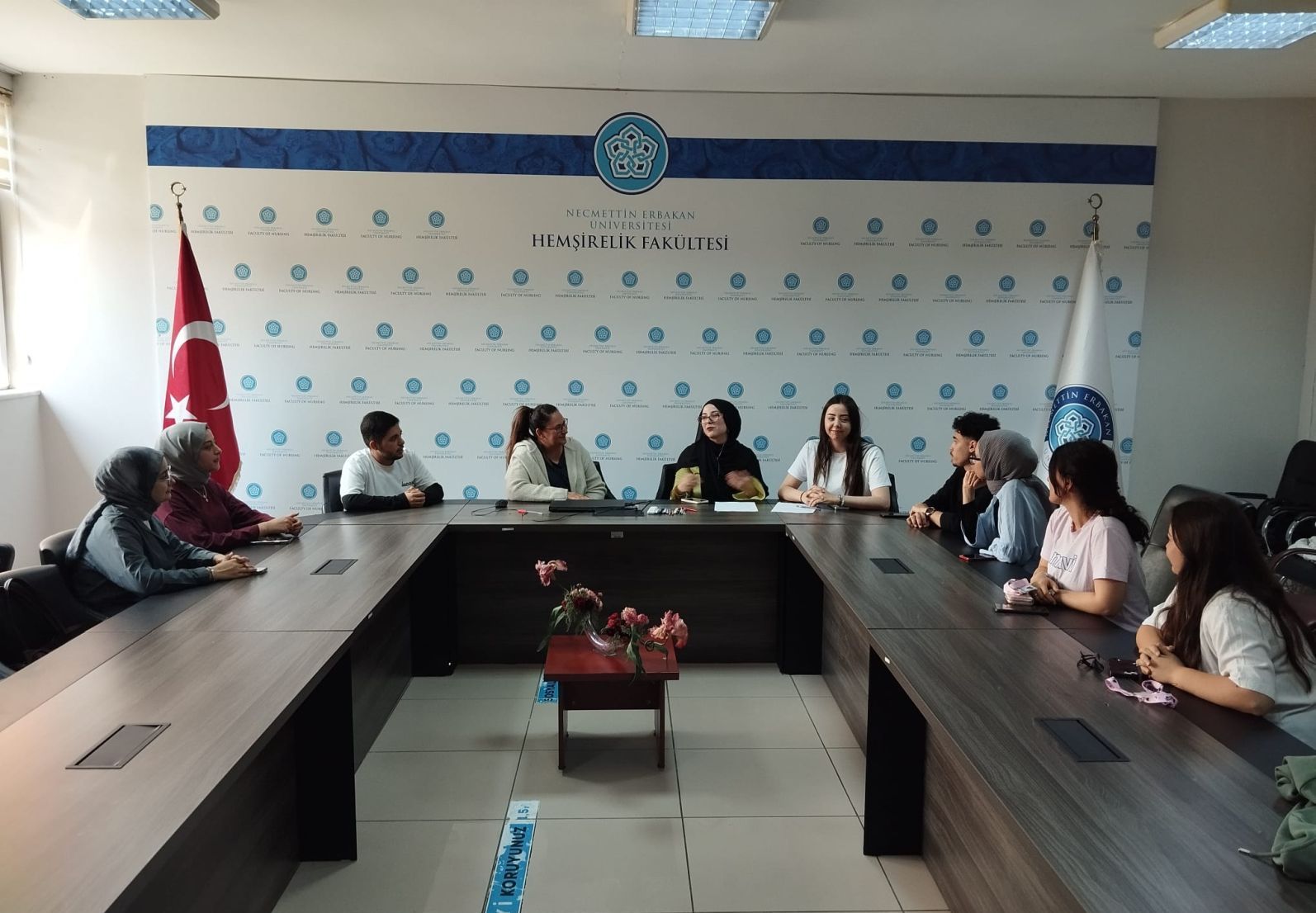 Sağlık İçin El Ele Topluluğundan "Dönem Değerlendirme Toplantısı"