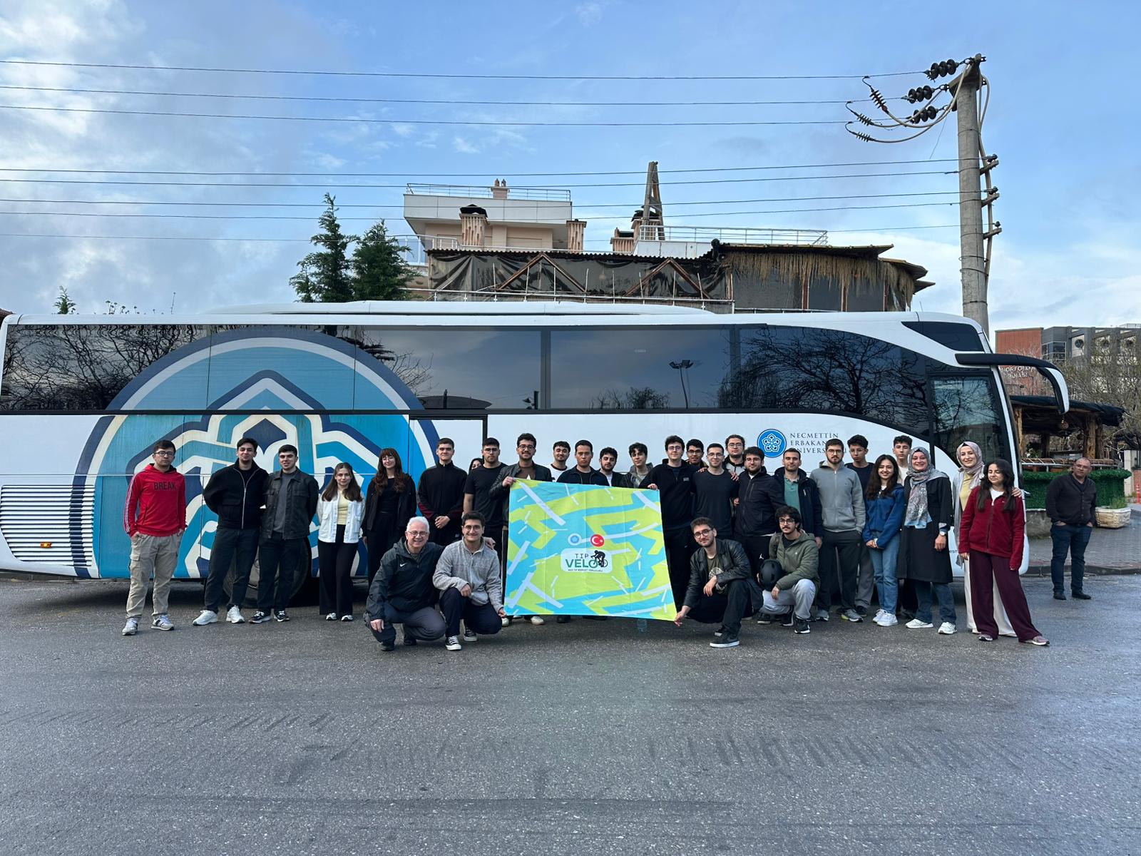 VELOTIP Topluluğu’ndan Anlamlı Rota: Çanakkale’de Şehitlere Saygı Sürüşü