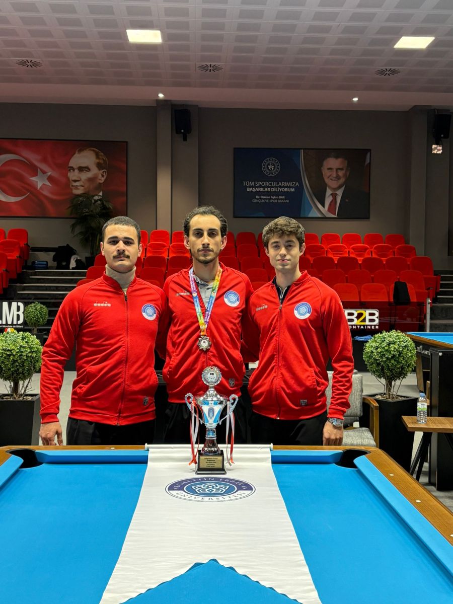 Bilardo Turnuvasında Takım ve Bireysel Kategoride Derece