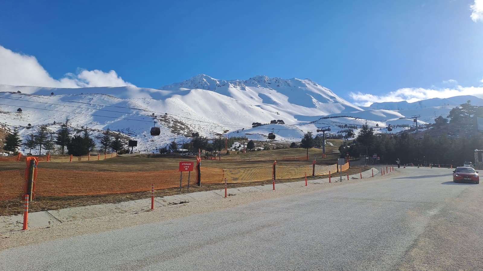 Akademik ve İdari Personelimize Yönelik Davraz Kayak Etkinliği Gerçekleştirildi