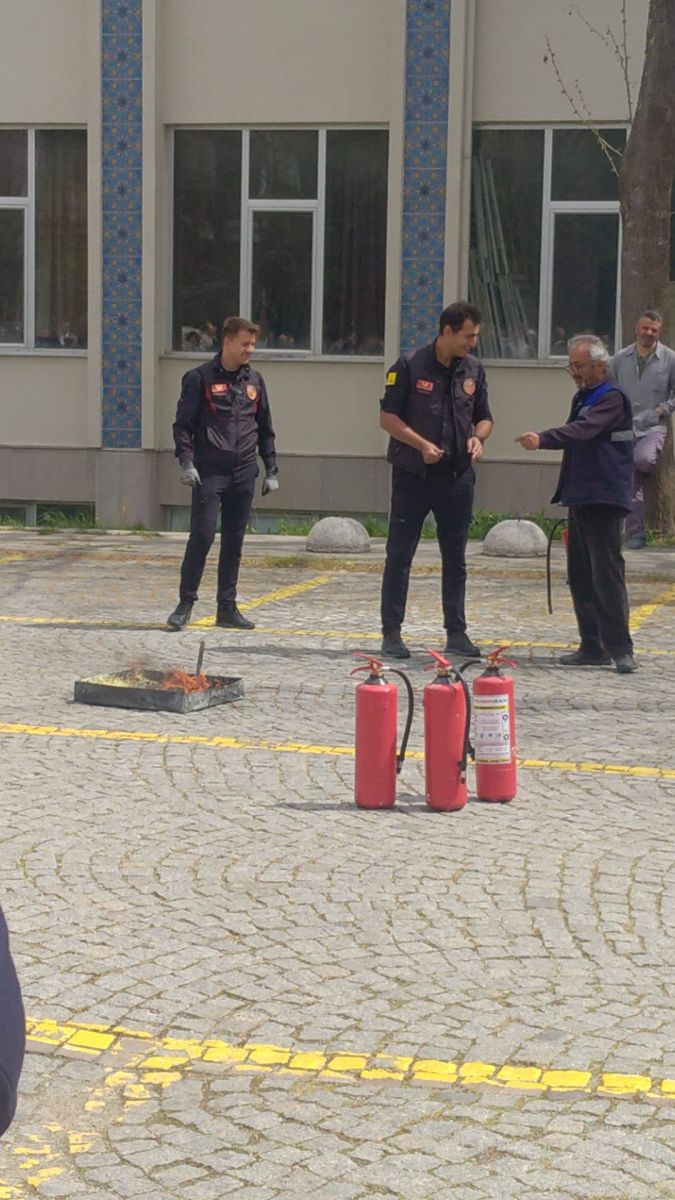 Dining Hall Staff Attended Mandatory Fire Training