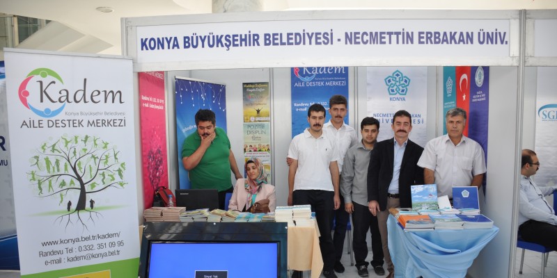 Üniversitemiz-Büyükşehir Belediyesi İş Birliği İle Engelsiz İş Yaşamı Fuarı Açıldı