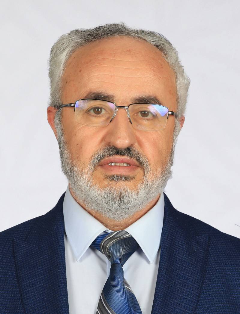 Prof. Dr. ALİ AKPINAR
