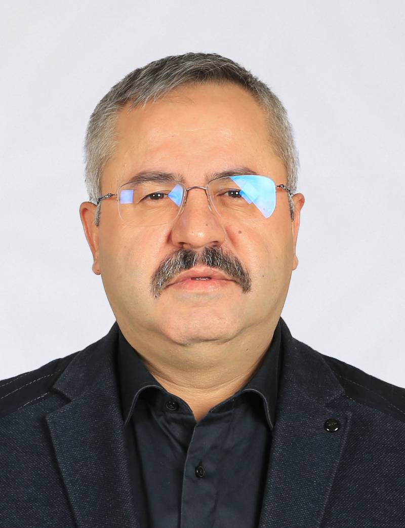 Doç. Dr. AYTEKİN ŞENZEYBEK