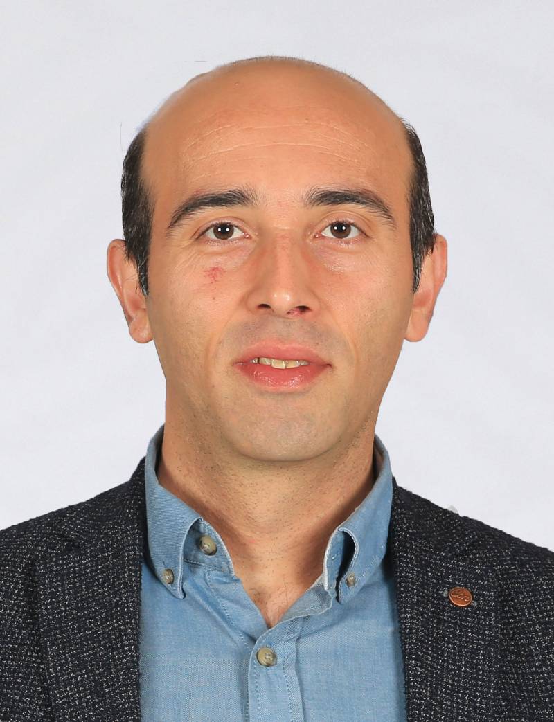 Dr. Öğr. Üyesi  EGEMEN FOTO