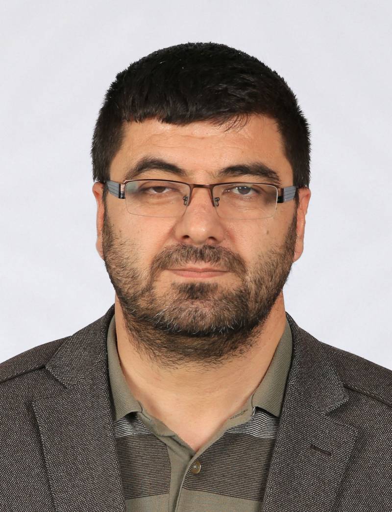 Doç. Dr. HALİL İBRAHİM ÇELİK