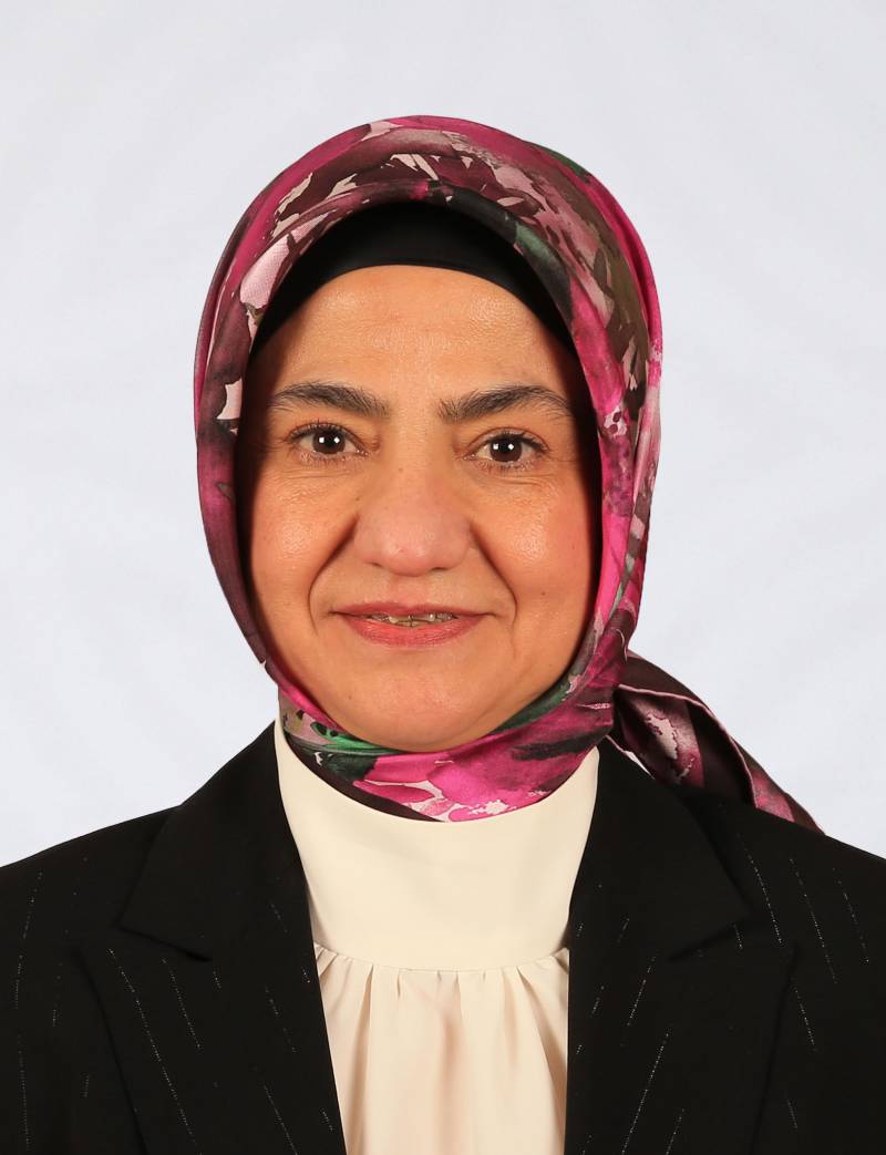 Prof. Dr. KÜBRA KÜÇÜKŞEN