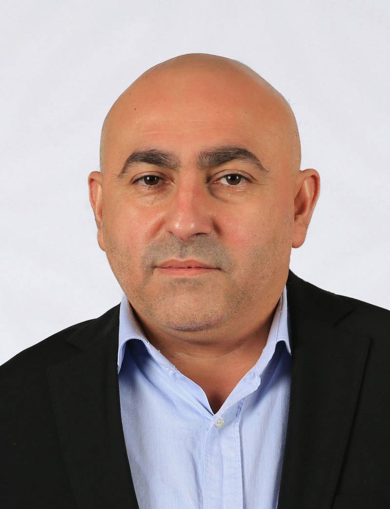 Prof. Dr. MURAT ÇEMREK