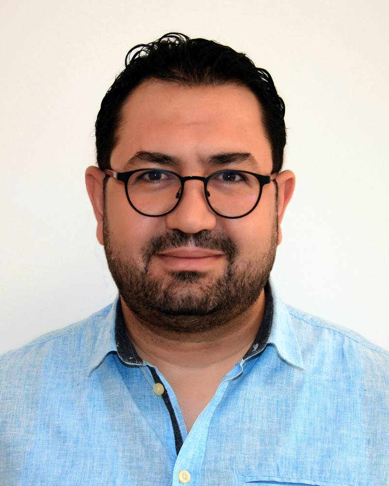 Doç. Dr. MUSTAFA ÇELİK