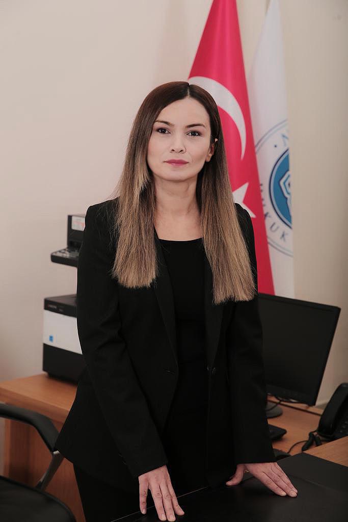Prof. Dr. NURAN KOYUNCU