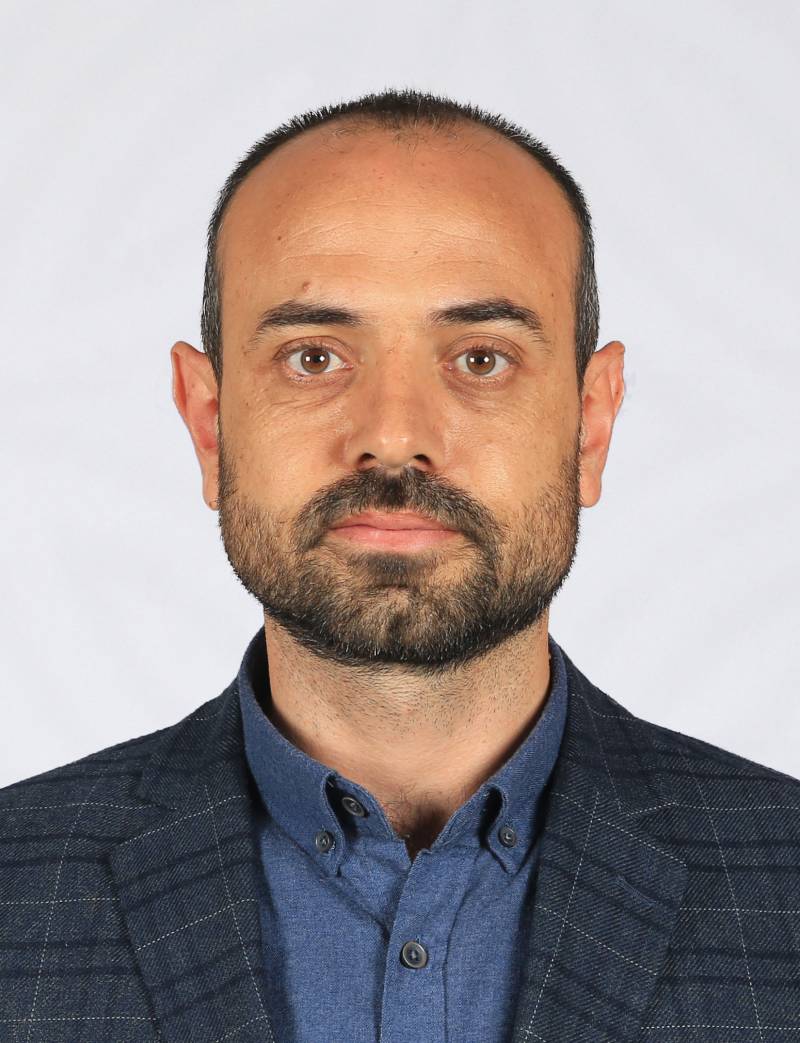 Doç. Dr. ORHAN İYİŞENYÜREK