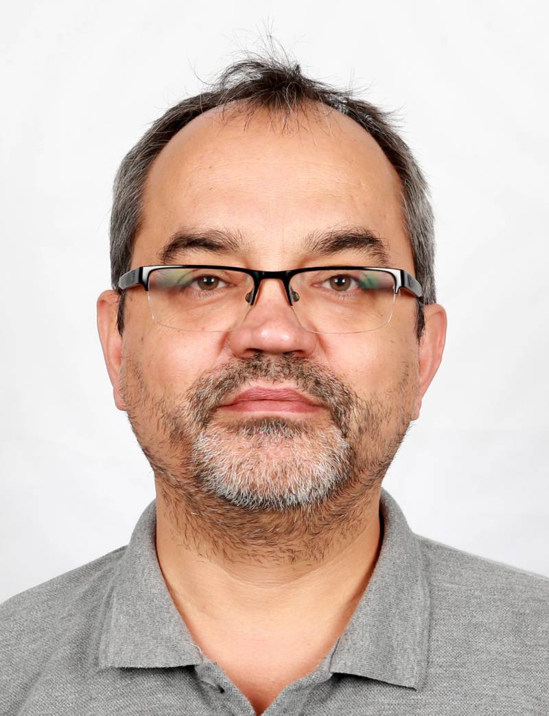 Doç. Dr. SELÇUK KARAYEL