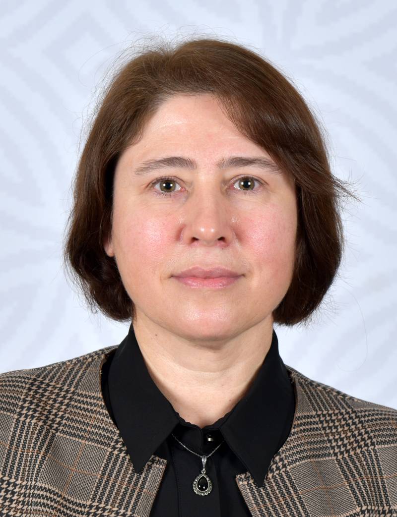 Prof. Dr. ŞENNUR CANDAN