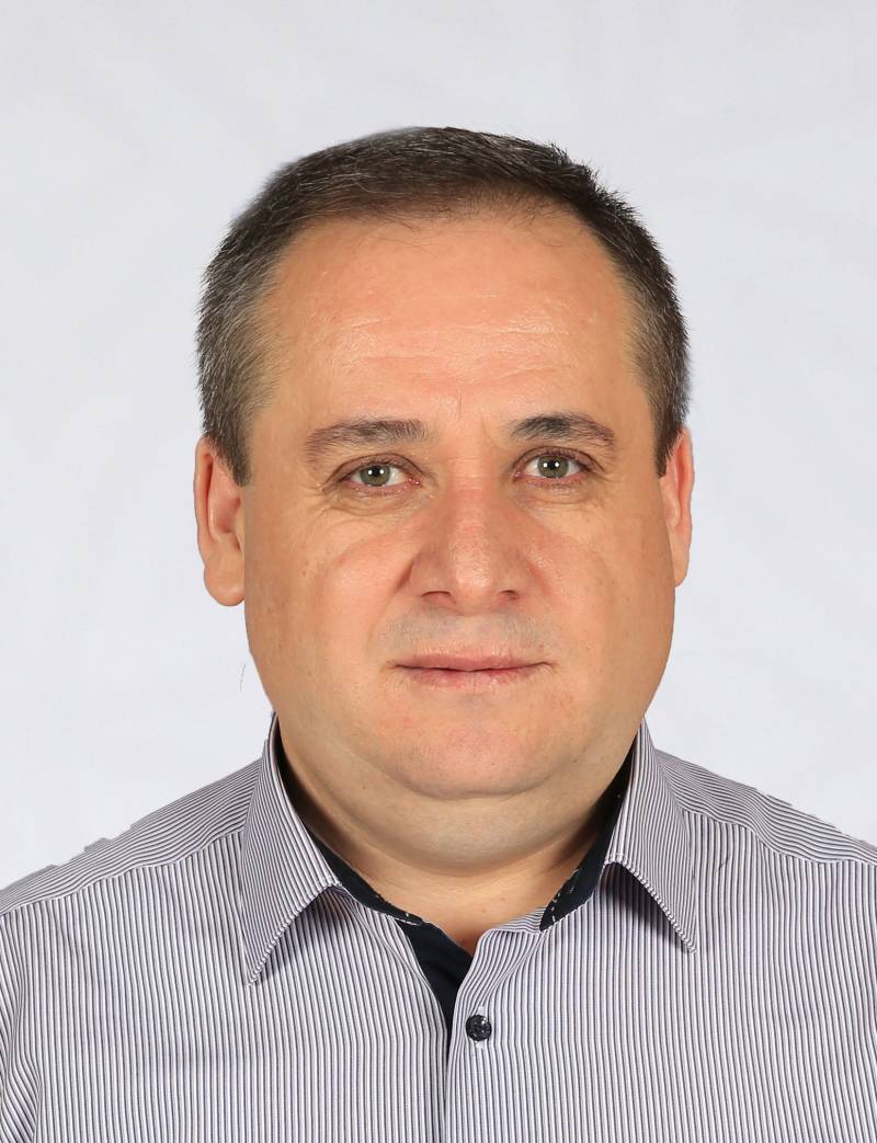 Prof. Dr. TAHSİN TAPUR
